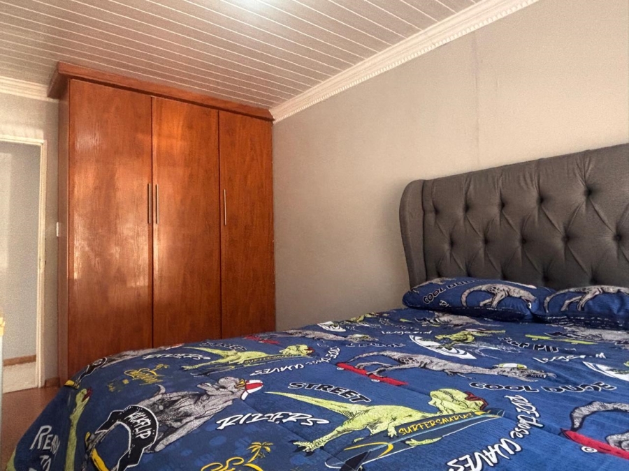 To Let 3 Bedroom Property for Rent in Mandela View Free State